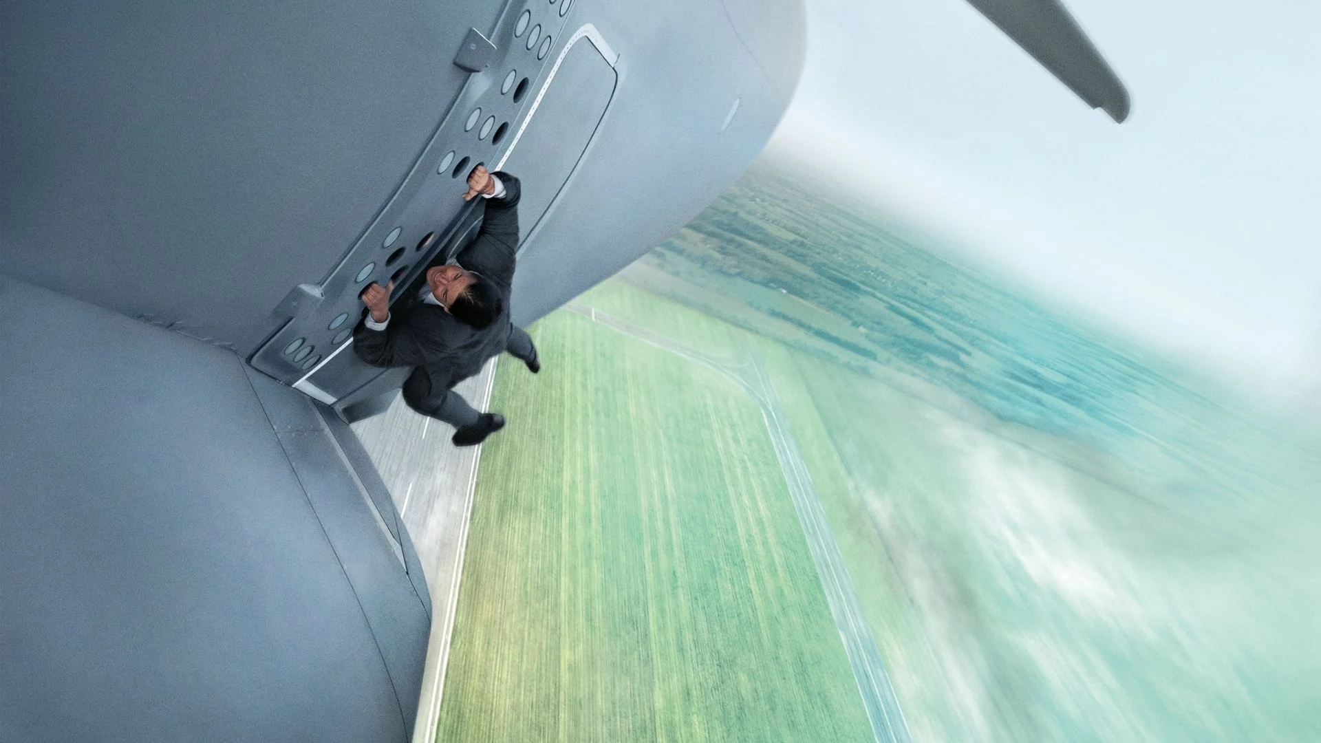 Nhiệm Vụ: Bất Khả Thi – Quốc Gia Bí Ẩn - Mission: Impossible - Rogue Nation